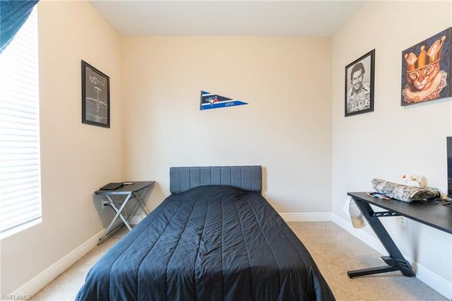 802 Friendship CIR, Labelle, FL 33935