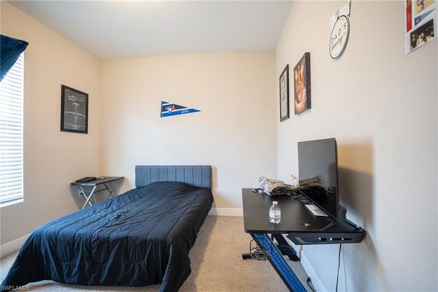 802 Friendship CIR, Labelle, FL 33935