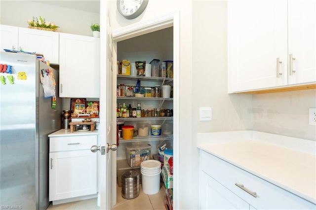 802 Friendship CIR, Labelle, FL 33935