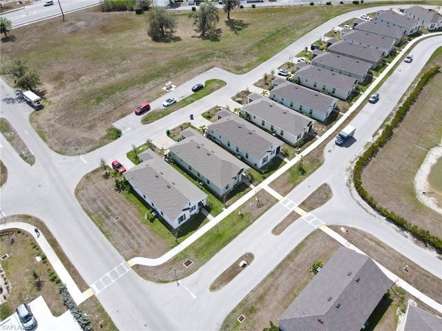 802 Friendship CIR, Labelle, FL 33935