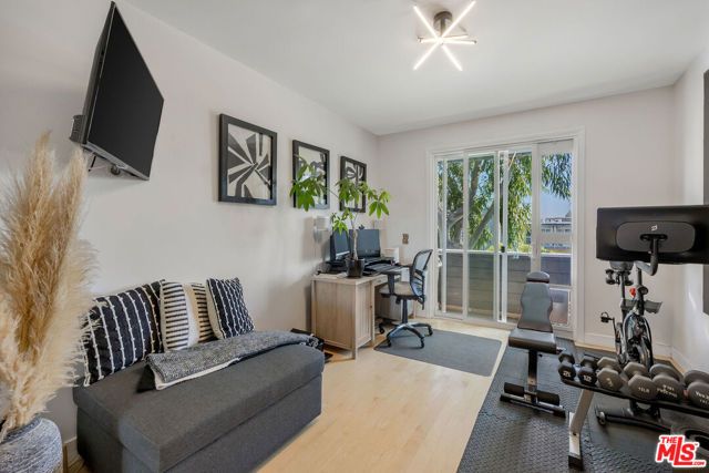 4600 Via Dolce 301, Marina Del Rey, CA 90292