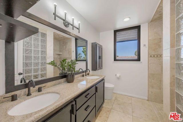 4600 Via Dolce 301, Marina Del Rey, CA 90292