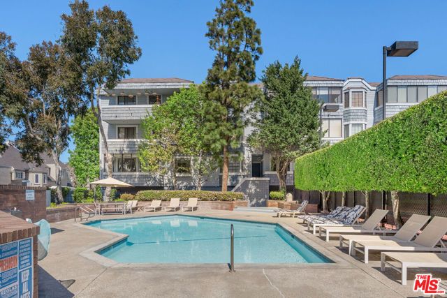 4600 Via Dolce 301, Marina Del Rey, CA 90292