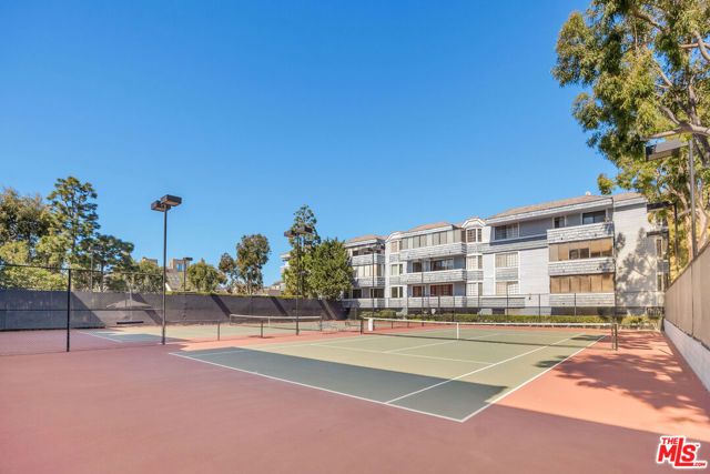 4600 Via Dolce 301, Marina Del Rey, CA 90292