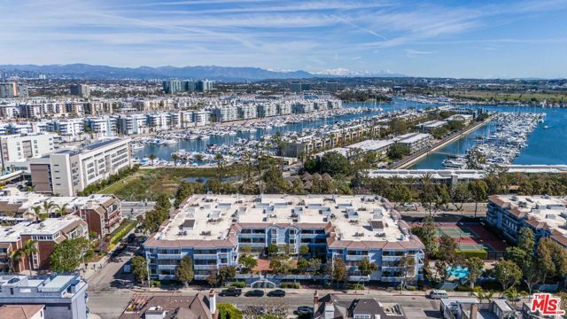 4600 Via Dolce 301, Marina Del Rey, CA 90292