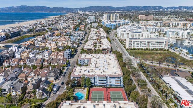 4600 Via Dolce 301, Marina Del Rey, CA 90292
