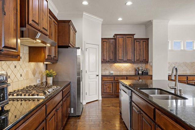 1905 Kempwood CT, Round Rock, TX 78665