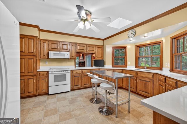 1249 Heritage Hills Circle, Snellville, GA 30078