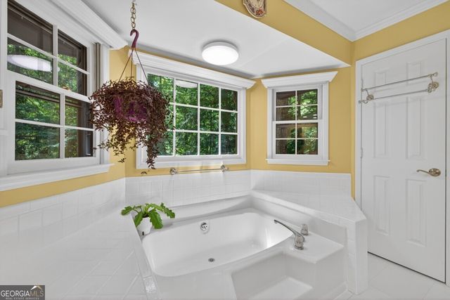 1249 Heritage Hills Circle, Snellville, GA 30078
