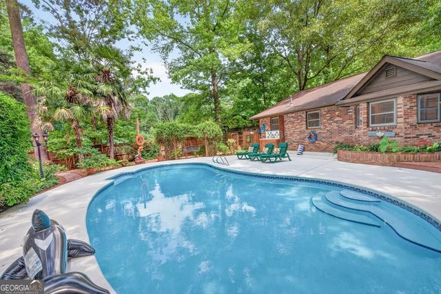 1249 Heritage Hills Circle, Snellville, GA 30078