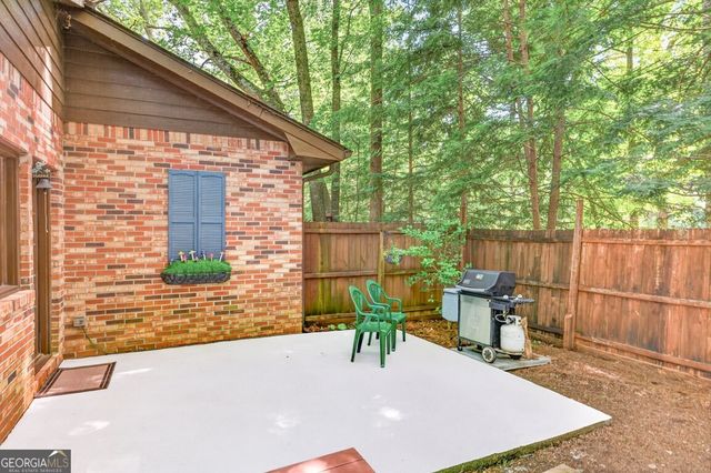 1249 Heritage Hills Circle, Snellville, GA 30078