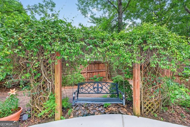 1249 Heritage Hills Circle, Snellville, GA 30078