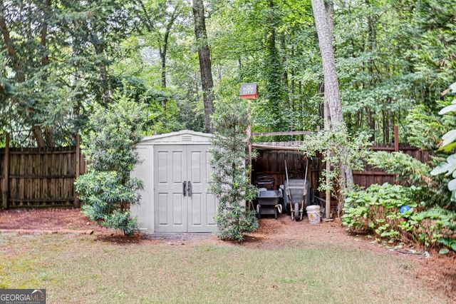 1249 Heritage Hills Circle, Snellville, GA 30078