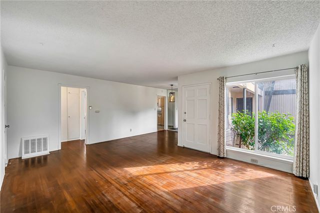5741 Clemson, Los Angeles, CA 90016