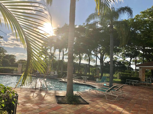1755 Village Boulevard 102, West Palm Beach, FL 33409