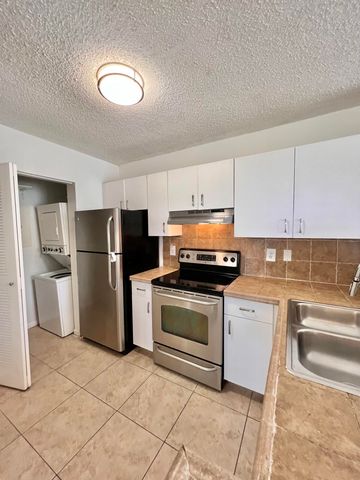 1755 Village Boulevard 102, West Palm Beach, FL 33409