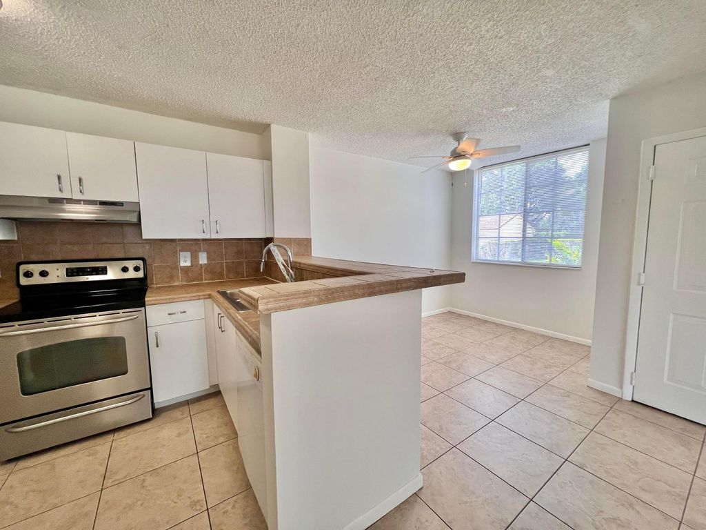 1755 Village Boulevard 102, West Palm Beach, FL 33409