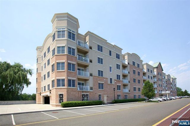 2107 Windsor Park Court 107, Englewood, NJ 07631