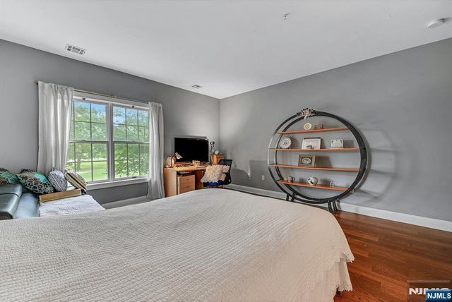 2107 Windsor Park Court 107, Englewood, NJ 07631