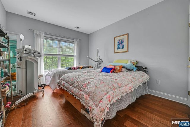 2107 Windsor Park Court 107, Englewood, NJ 07631