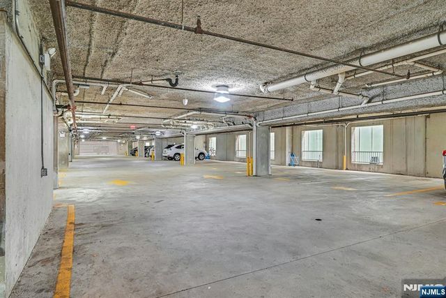 2107 Windsor Park Court 107, Englewood, NJ 07631