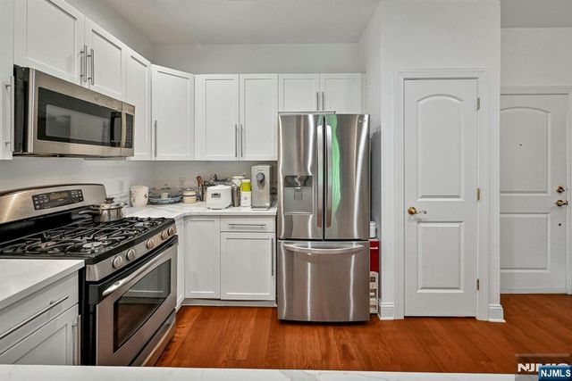 2107 Windsor Park Court 107, Englewood, NJ 07631
