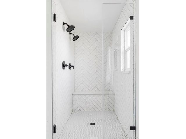 1129 S Kittredge St, Aurora, CO 80017