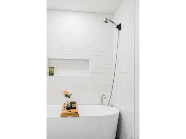 1129 S Kittredge St, Aurora, CO 80017