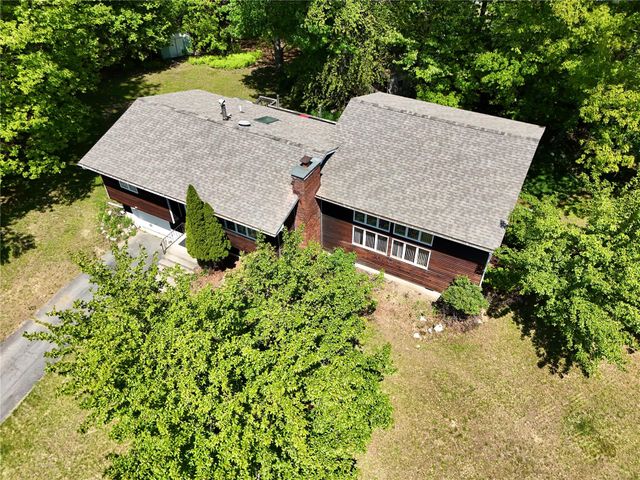 44 Karen Joy Drive, Middletown, NY 10940