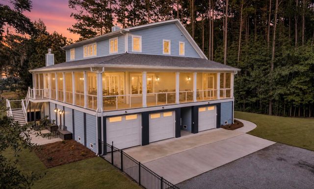 1358 Polly Point Road, Wadmalaw Island, SC 29487