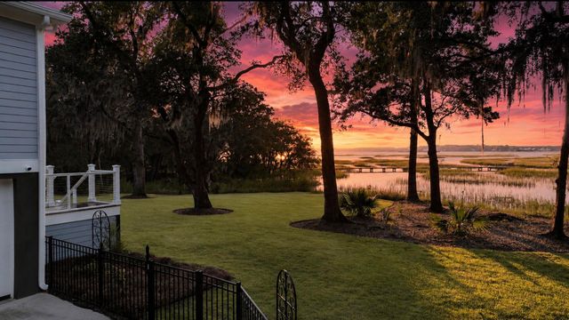 1358 Polly Point Road, Wadmalaw Island, SC 29487