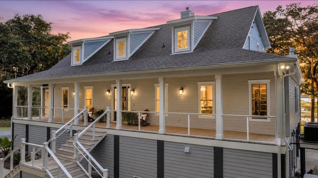1358 Polly Point Road, Wadmalaw Island, SC 29487