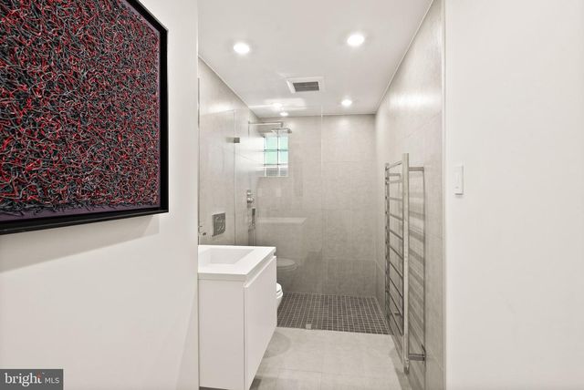 3100 N MONROE ST, Arlington, VA 22207