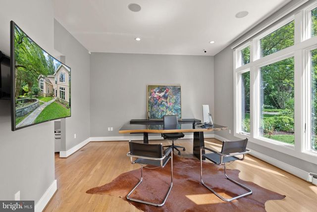 3100 N MONROE ST, Arlington, VA 22207