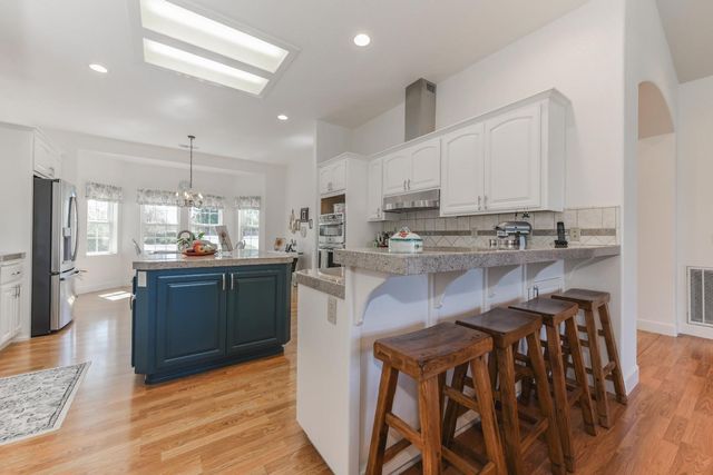 306 California, Sutter Creek, CA 95685