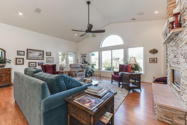 306 California, Sutter Creek, CA 95685