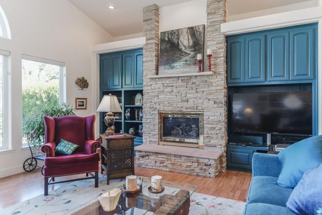 306 California, Sutter Creek, CA 95685