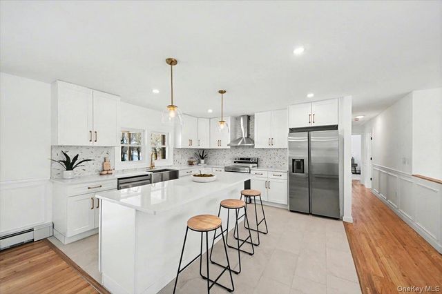 366 Overlook Road, Pleasant Valley, NY 12569