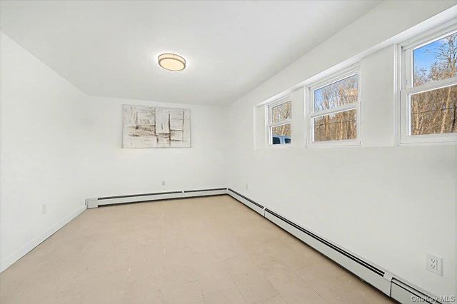 366 Overlook Road, Pleasant Valley, NY 12569