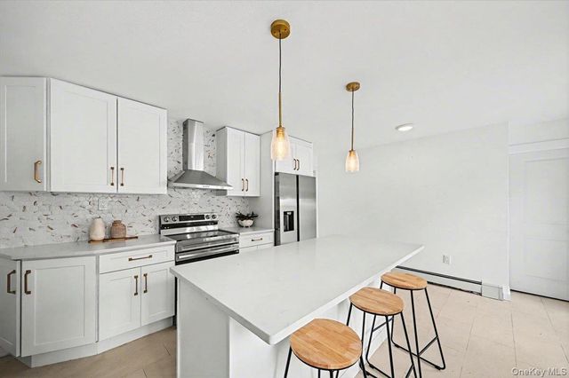 366 Overlook Road, Pleasant Valley, NY 12569