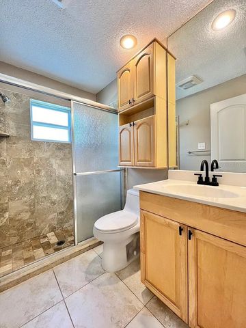 105 N BAY HILLS BOULEVARD, Safety Harbor, FL 34695