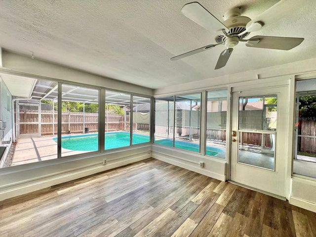 105 N BAY HILLS BOULEVARD, Safety Harbor, FL 34695