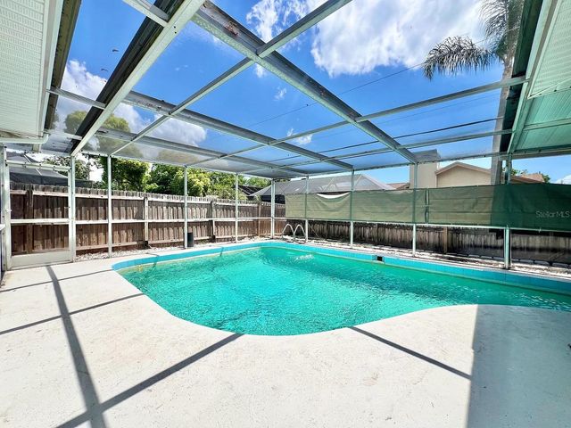 105 N BAY HILLS BOULEVARD, Safety Harbor, FL 34695