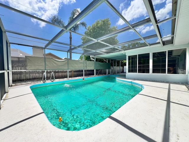 105 N BAY HILLS BOULEVARD, Safety Harbor, FL 34695