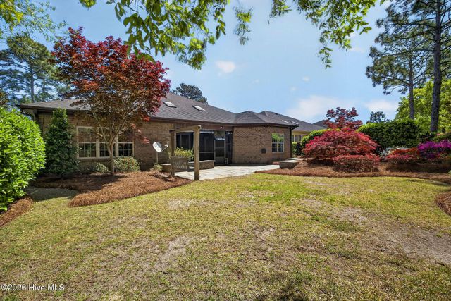 6201 Motts Village Road, Wilmington, NC 28412