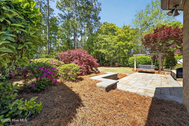 6201 Motts Village Road, Wilmington, NC 28412