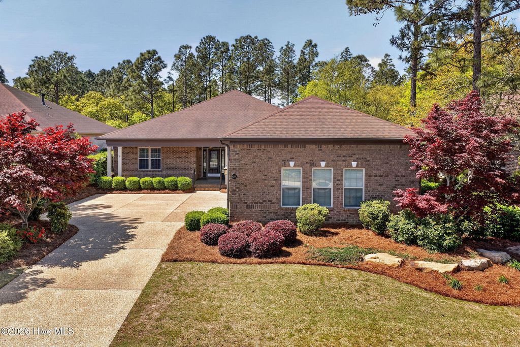 6201 Motts Village Road, Wilmington, NC 28412