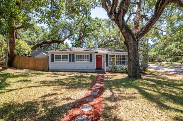 2101 E HOWELL STREET, Tampa, FL 33610