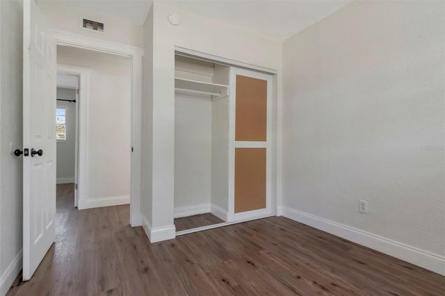2101 E HOWELL STREET, Tampa, FL 33610