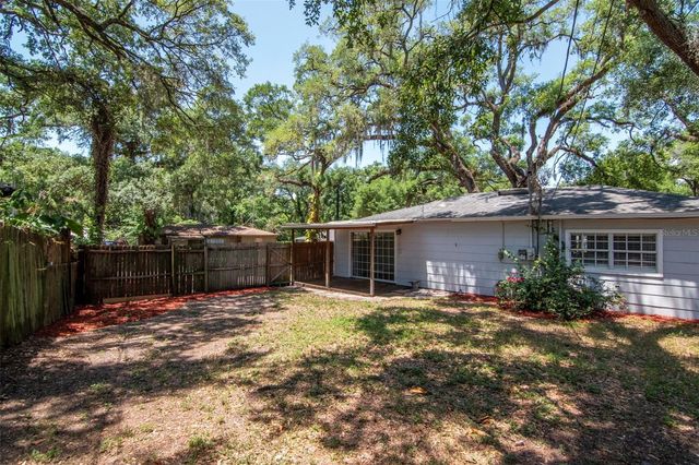 2101 E HOWELL STREET, Tampa, FL 33610